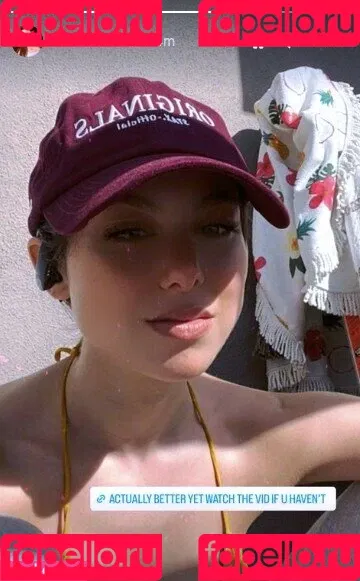 Kira Kosarin Onlyfans Photo Gallery 