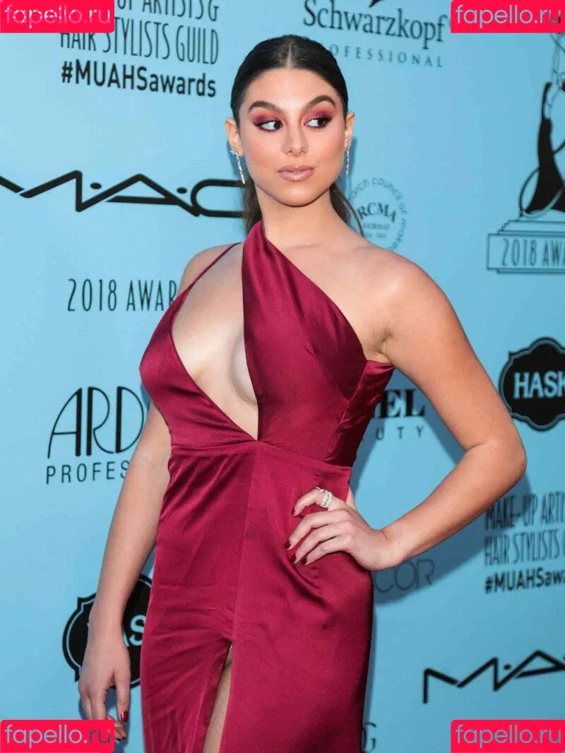 Kira Kosarin Onlyfans Photo Gallery 