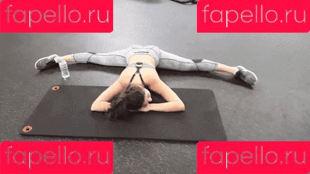 Kira Kosarin Onlyfans Photo Gallery 