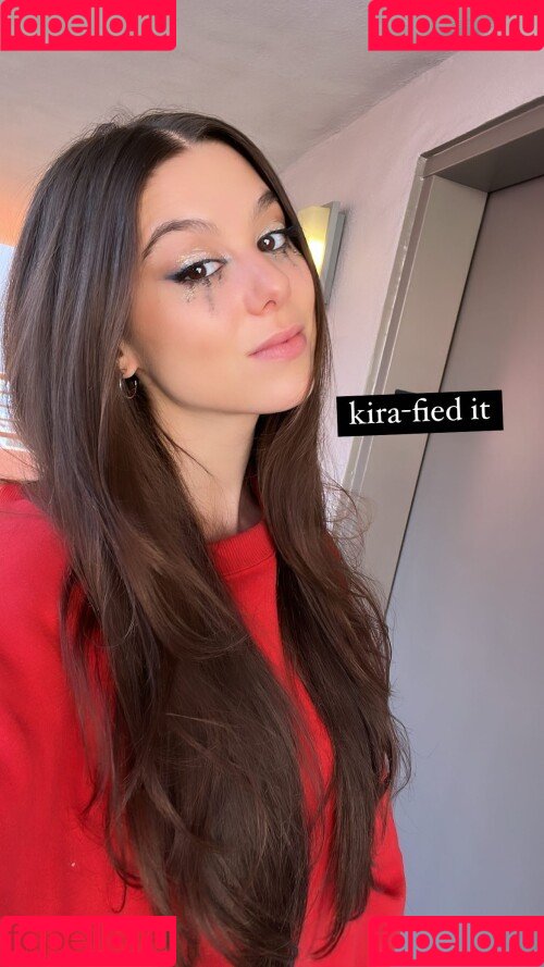 Kira Kosarin Onlyfans Photo Gallery 