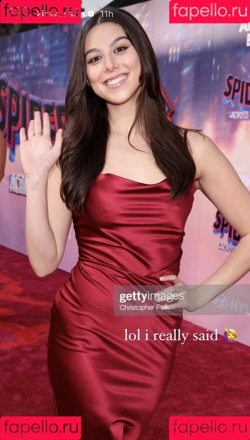 Kira Kosarin Onlyfans Photo Gallery 