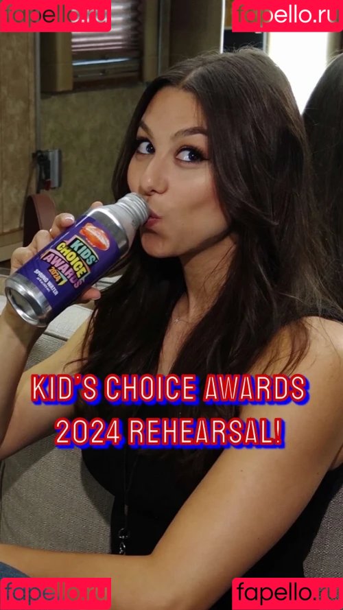 Kira Kosarin Onlyfans Photo Gallery 