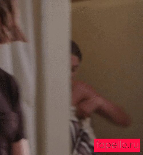 Kira Kosarin Onlyfans Photo Gallery 