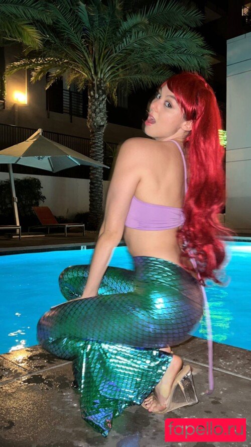 Kira Kosarin Onlyfans Photo Gallery 