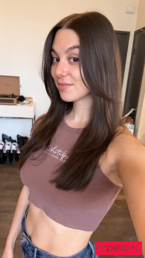 Kira Kosarin Onlyfans Photo Gallery 