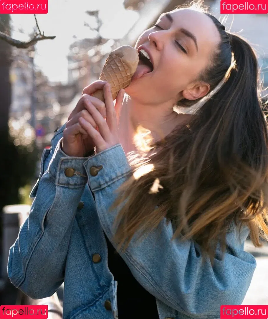 Kyla Nelson Onlyfans Photo Gallery 