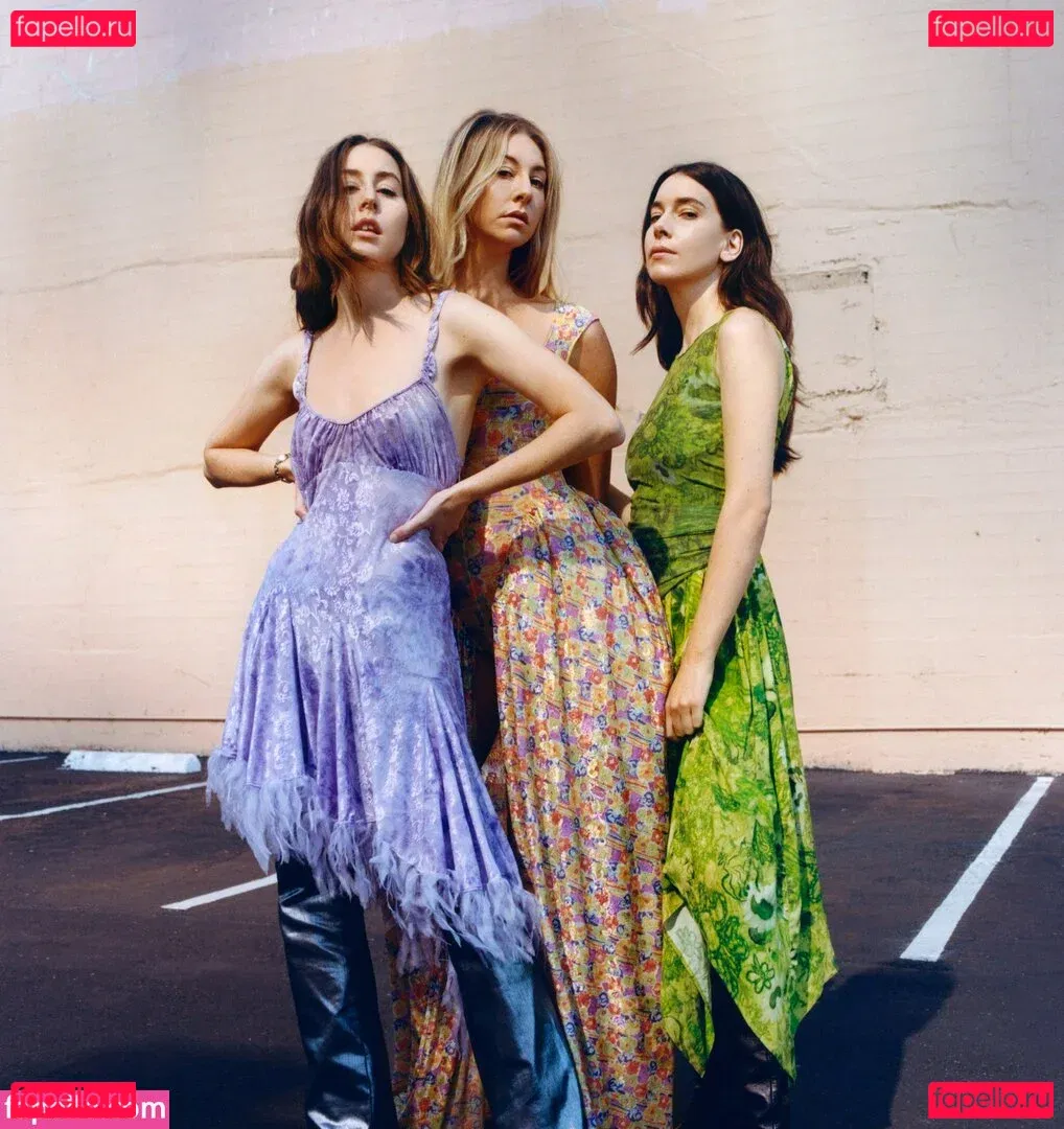 Haim Sisters Onlyfans Photo Gallery 