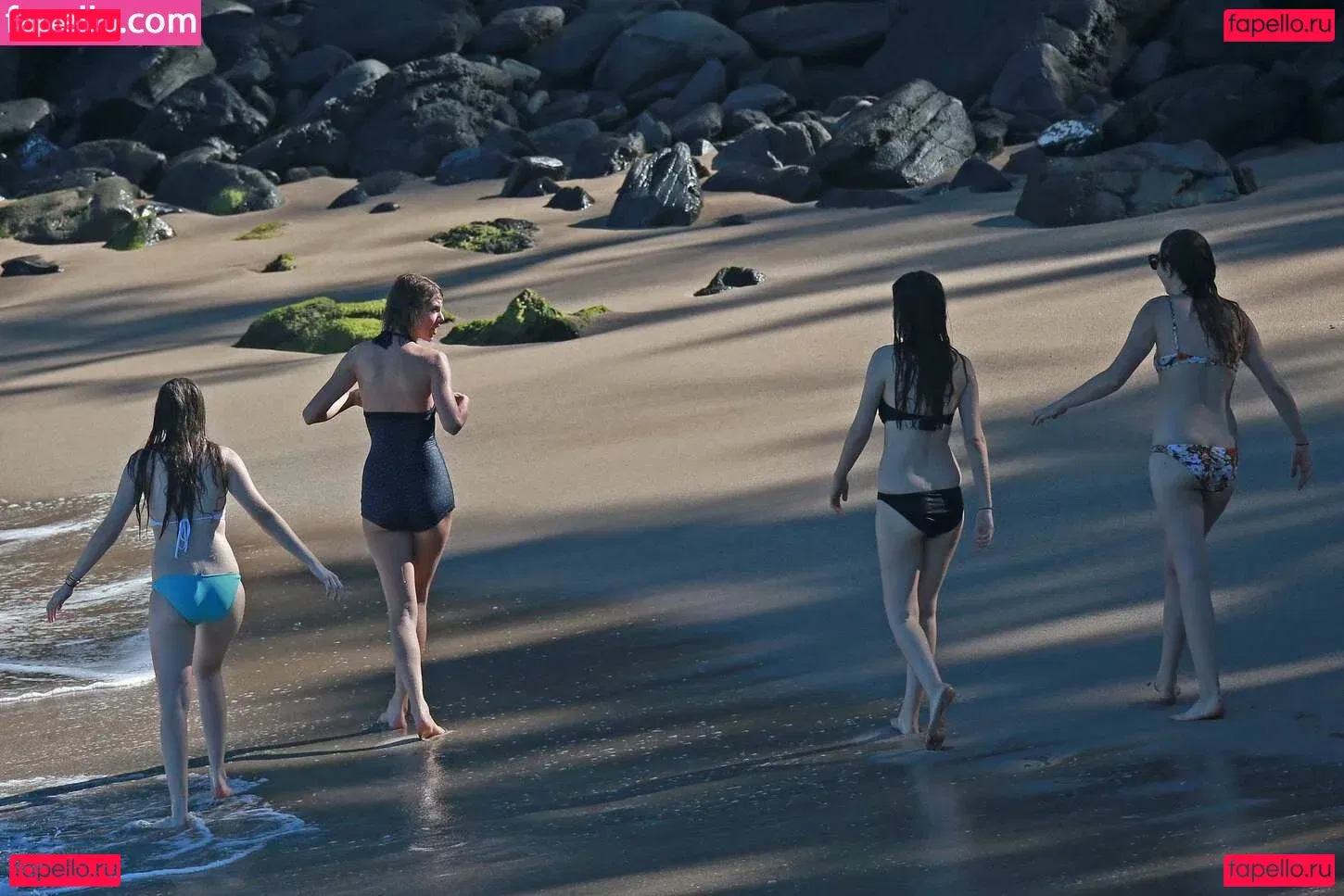 Haim Sisters Onlyfans Photo Gallery 