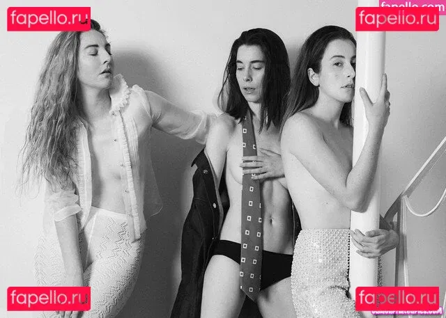 Haim Sisters Onlyfans Photo Gallery 