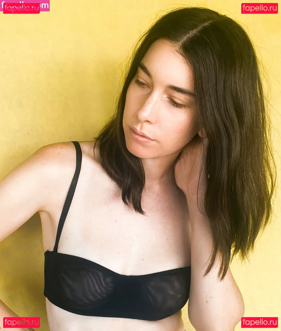 Haim Sisters Onlyfans Photo Gallery 