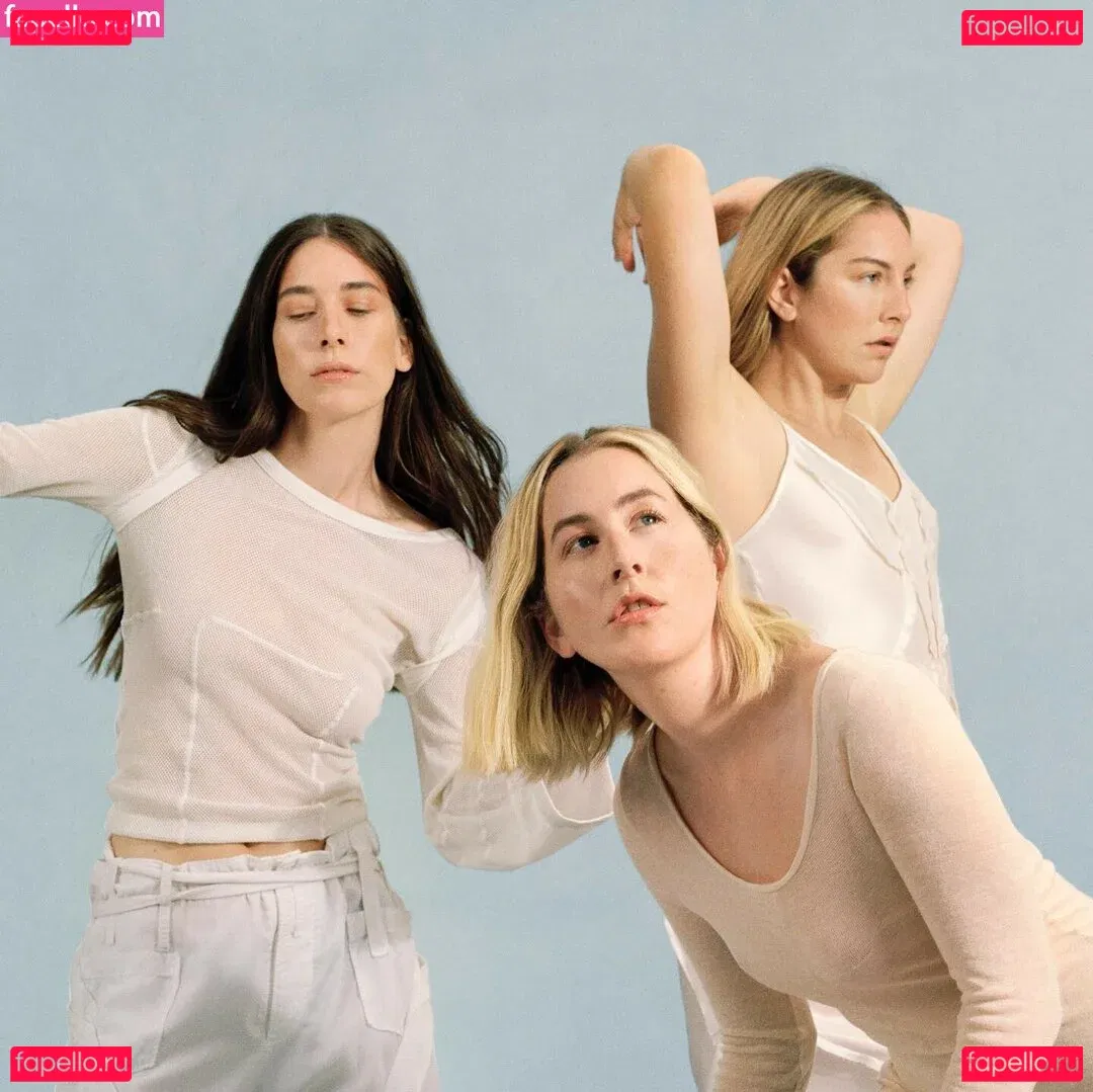 Haim Sisters Onlyfans Photo Gallery 