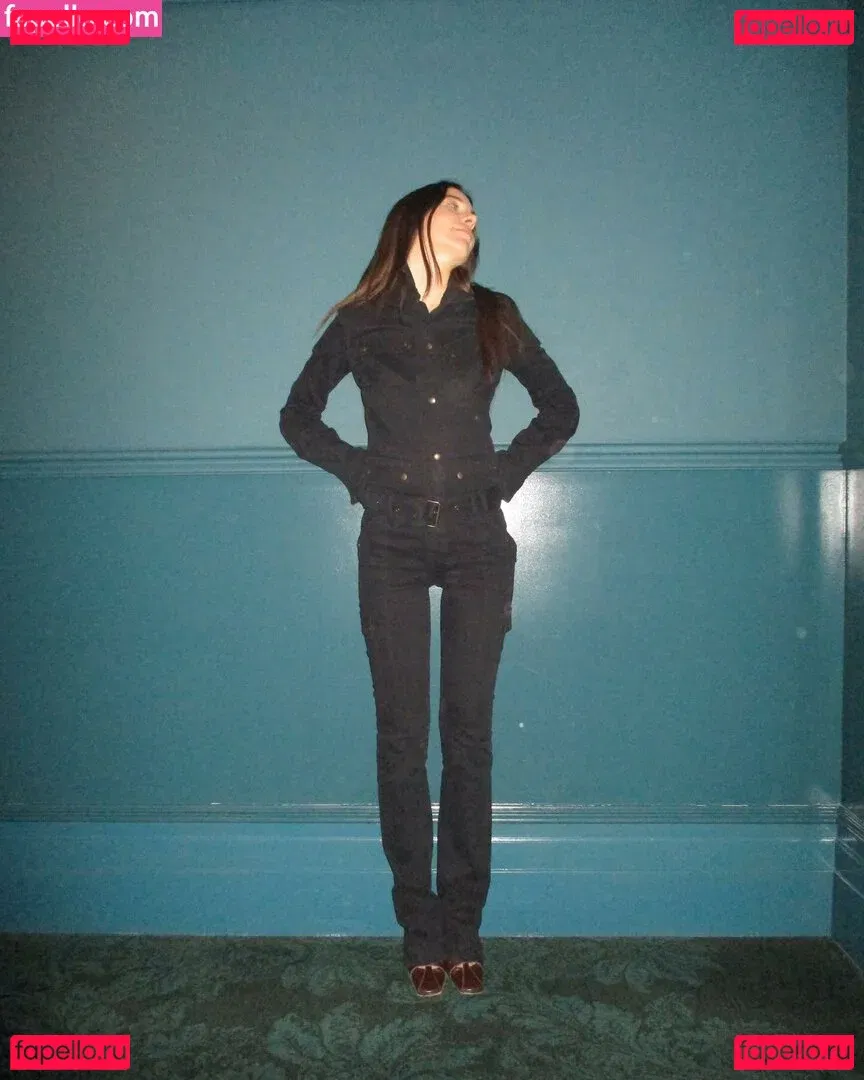 Haim Sisters Onlyfans Photo Gallery 