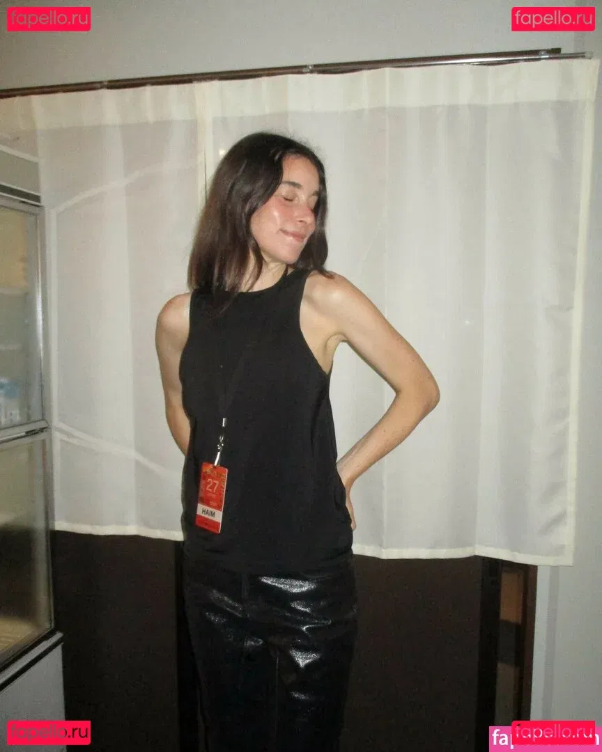 Haim Sisters Onlyfans Photo Gallery 