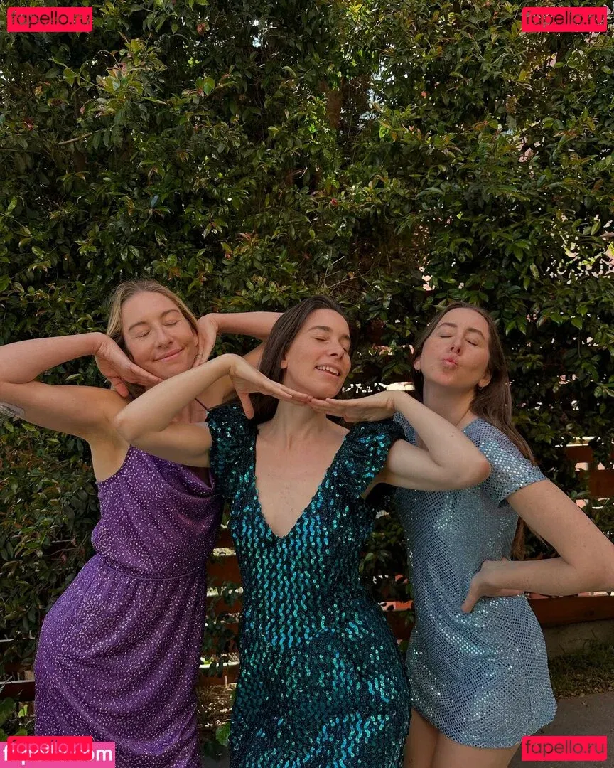 Haim Sisters Onlyfans Photo Gallery 