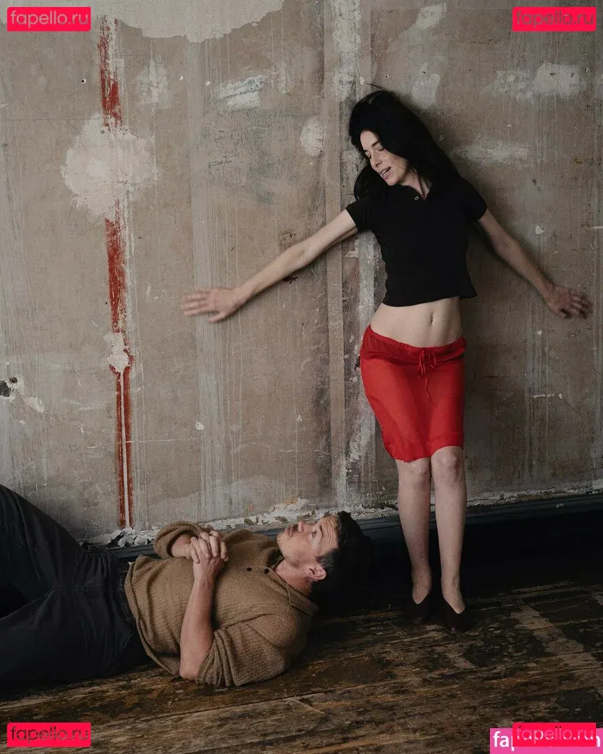 Haim Sisters Onlyfans Photo Gallery 