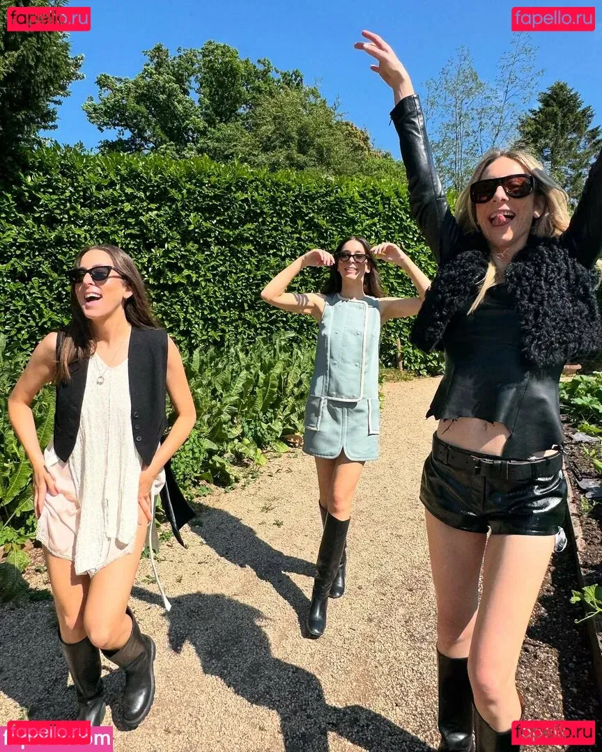 Haim Sisters Onlyfans Photo Gallery 