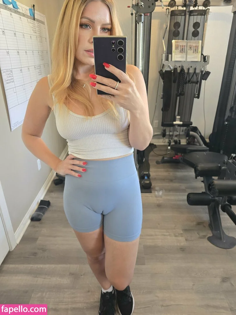 freevictoria Onlyfans Photo Gallery 