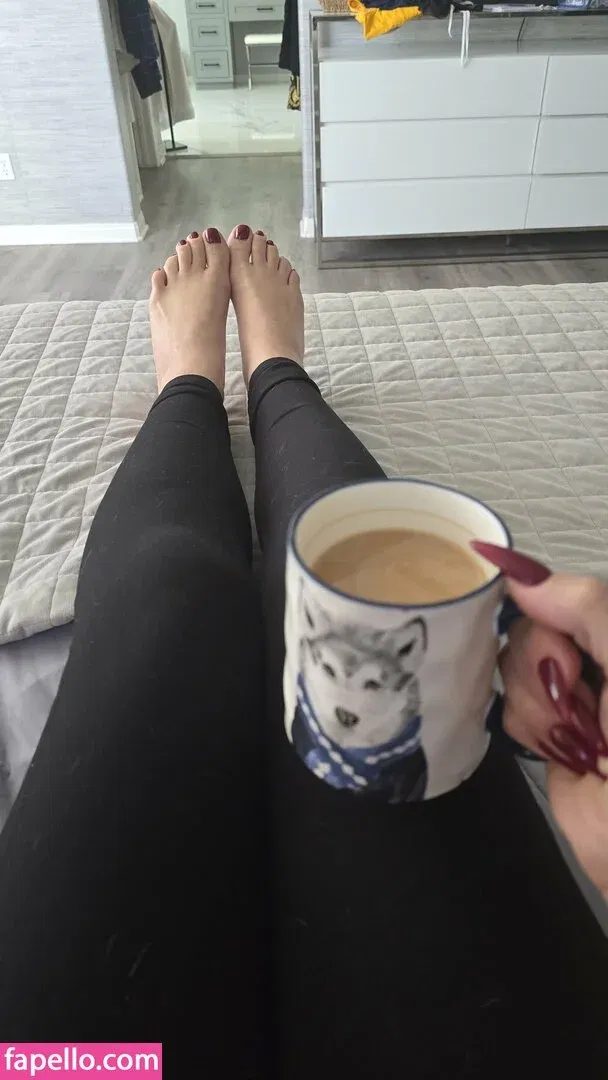 freevictoria Onlyfans Photo Gallery 