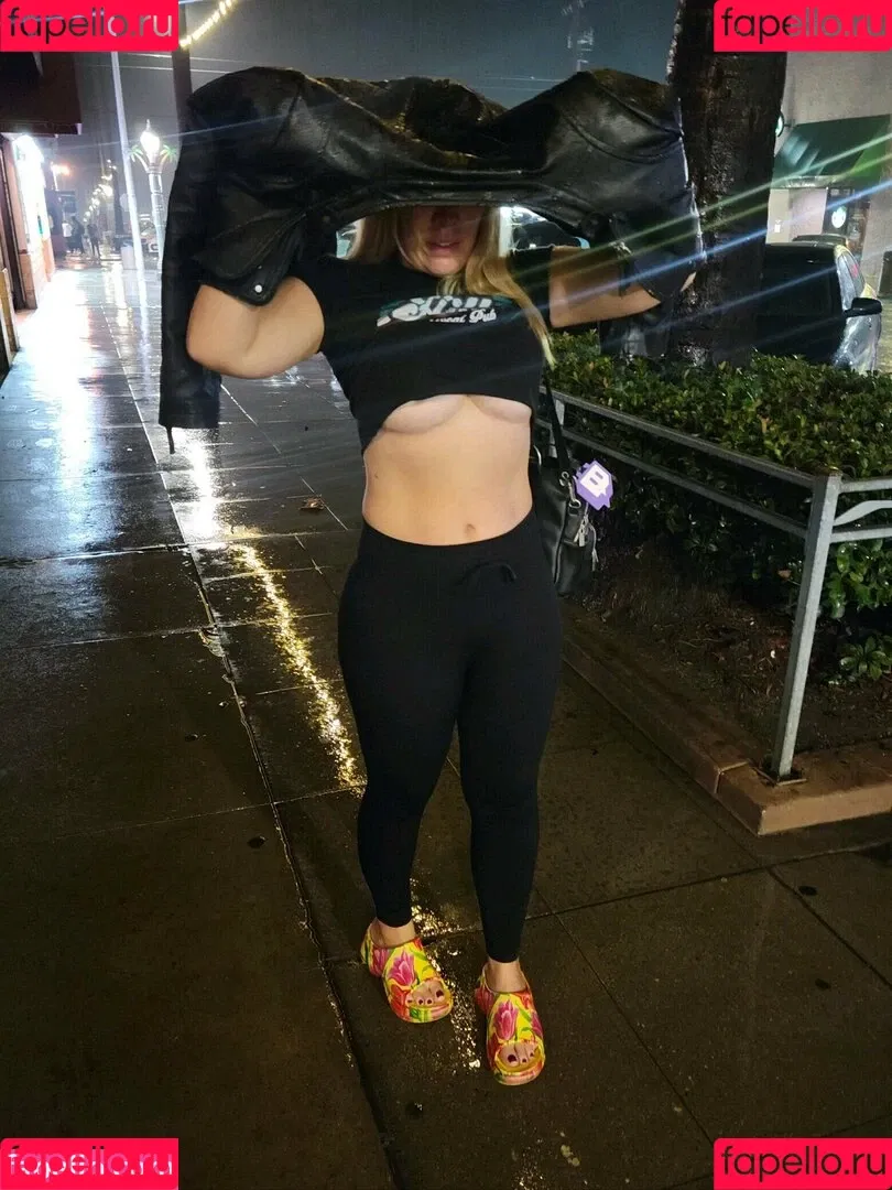 freevictoria Onlyfans Photo Gallery 