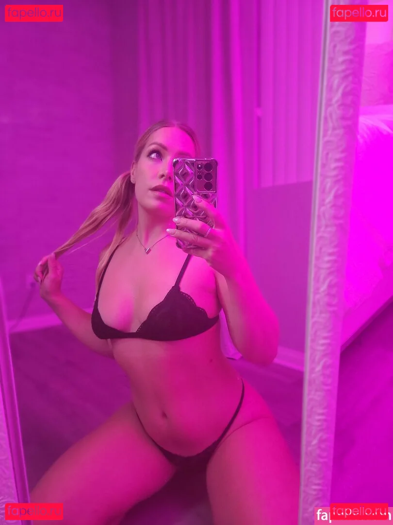 freevictoria Onlyfans Photo Gallery 