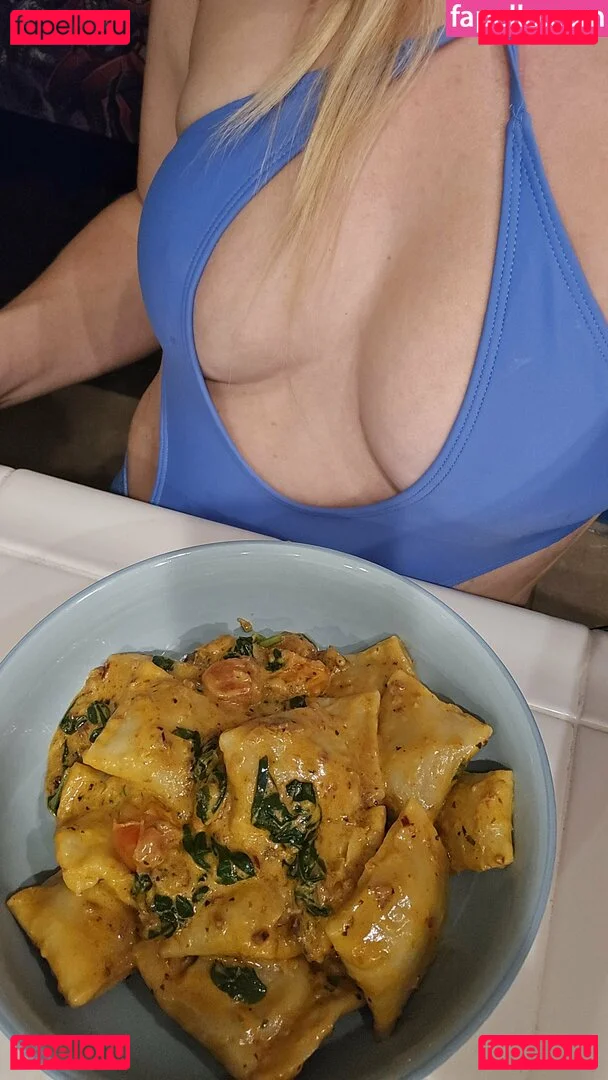 freevictoria Onlyfans Photo Gallery 