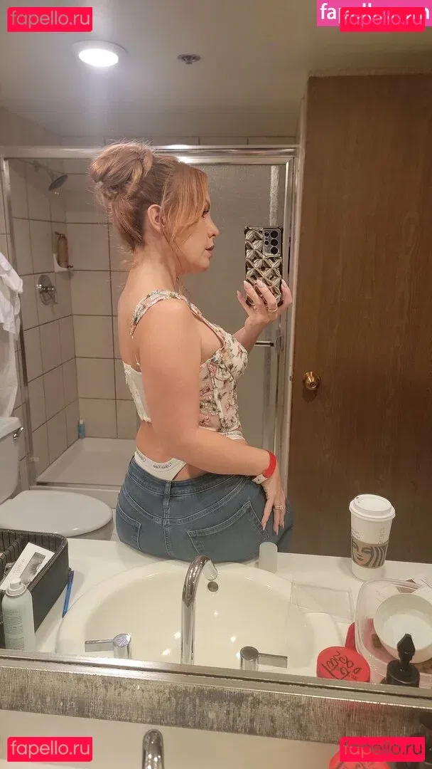 freevictoria Onlyfans Photo Gallery 