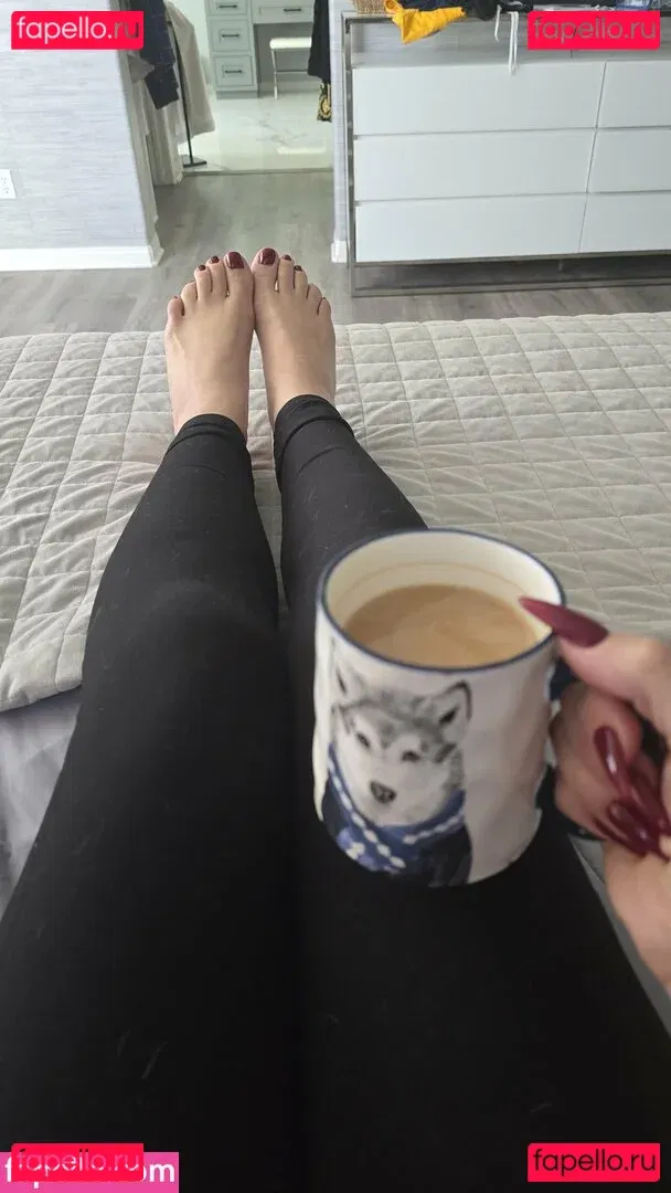 freevictoria Onlyfans Photo Gallery 