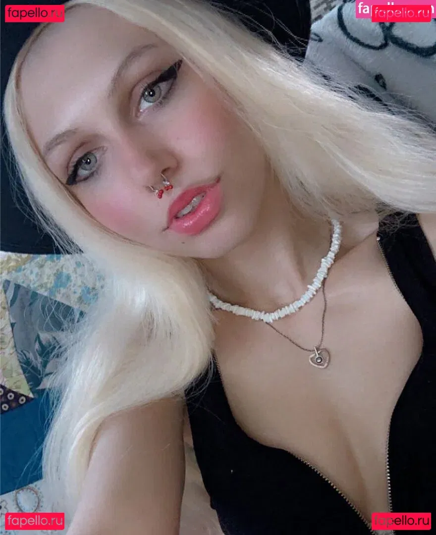 babydoll1912 Onlyfans Photo Gallery 