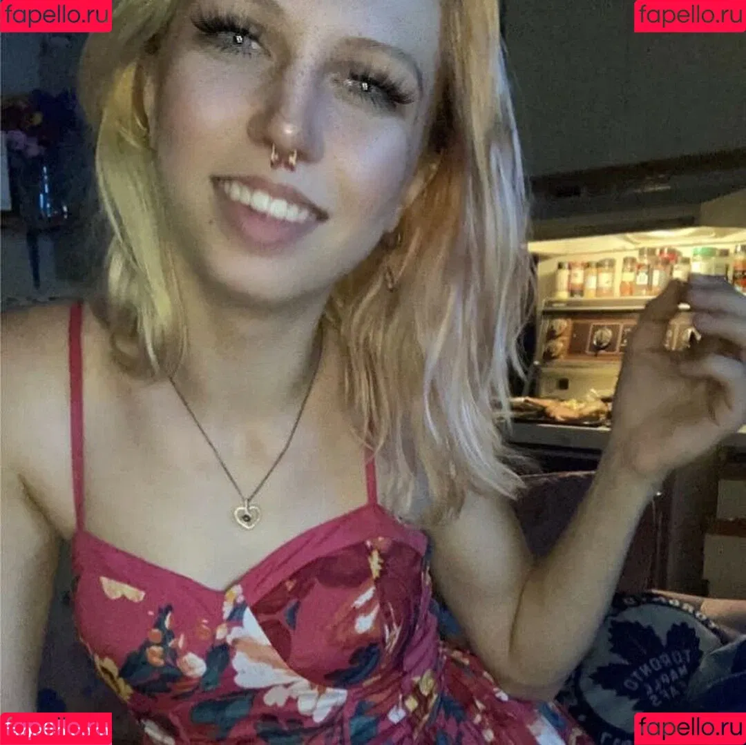 babydoll1912 Onlyfans Photo Gallery 