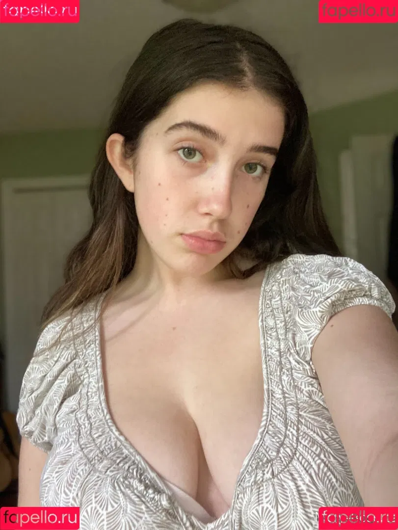 Molly Barkasy Onlyfans Photo Gallery 
