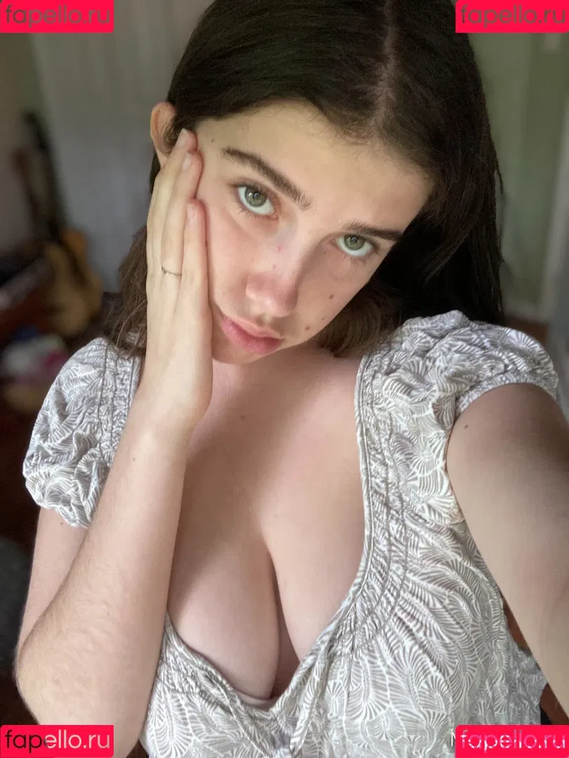 Molly Barkasy Onlyfans Photo Gallery 