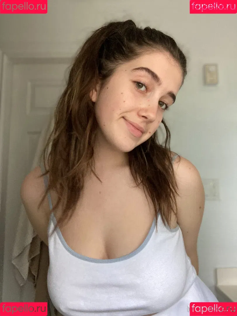 Molly Barkasy Onlyfans Photo Gallery 
