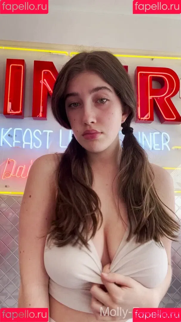 Molly Barkasy Onlyfans Photo Gallery 