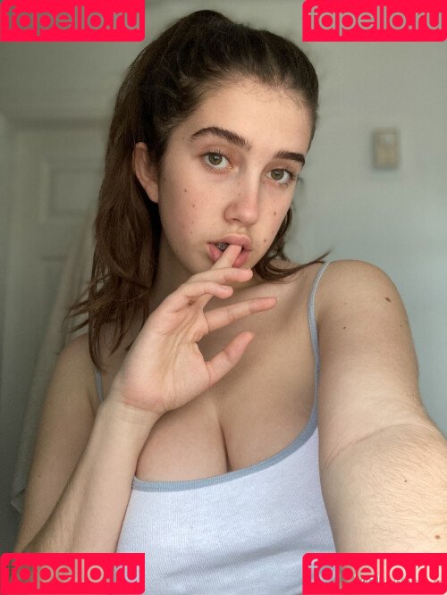 Molly Barkasy Onlyfans Photo Gallery 