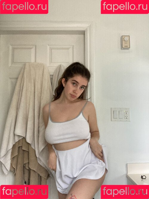 Molly Barkasy Onlyfans Photo Gallery 