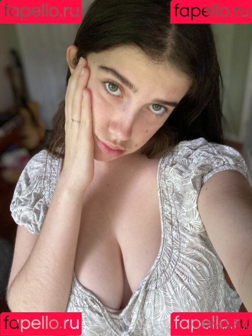 Molly Barkasy Onlyfans Photo Gallery 