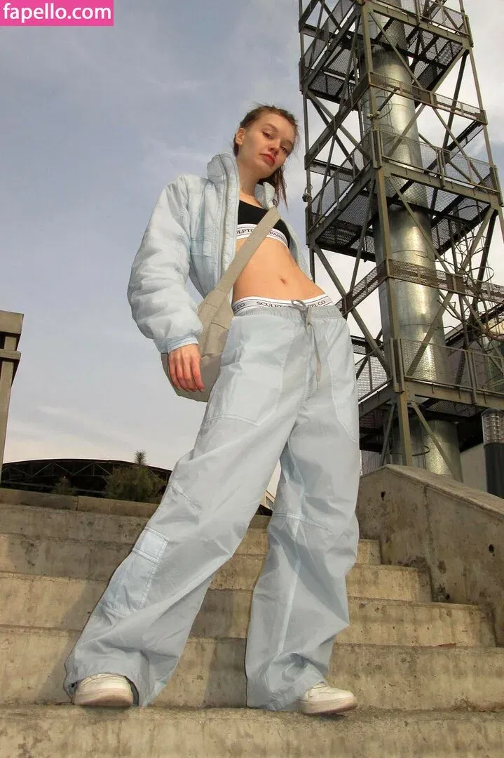 litlonn Onlyfans Photo Gallery 