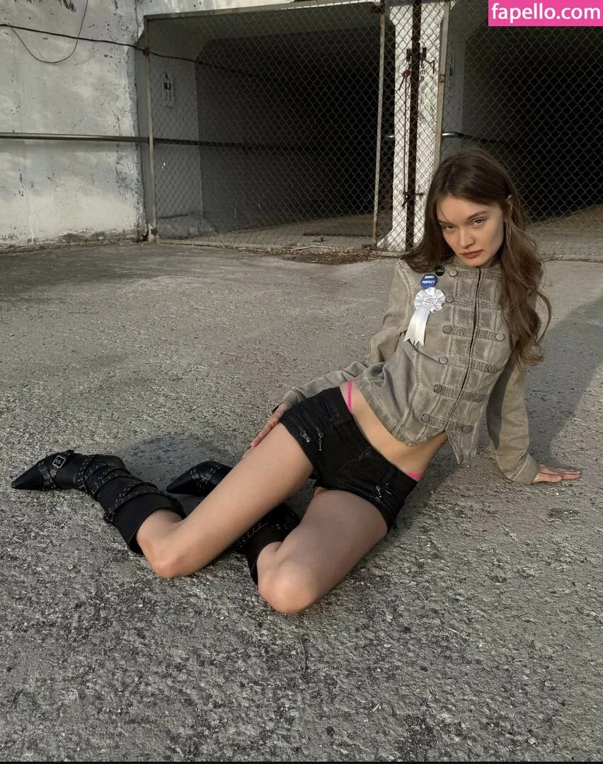 litlonn Onlyfans Photo Gallery 