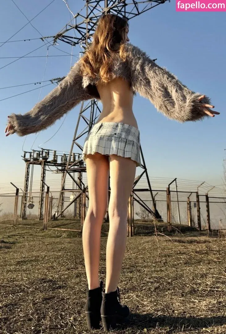 litlonn Onlyfans Photo Gallery 