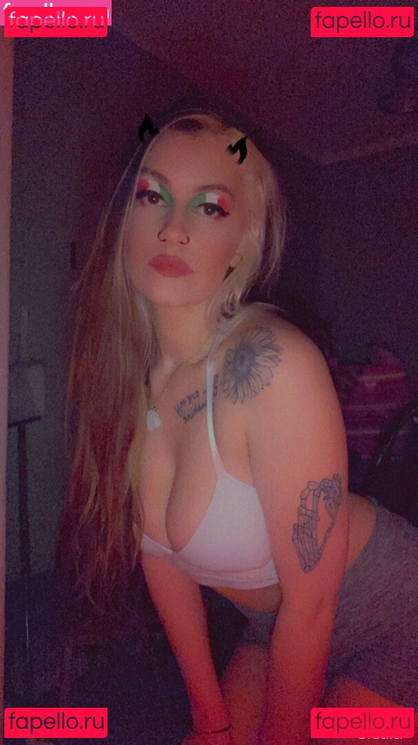 komakazii Nude Onlyfans Photo 24