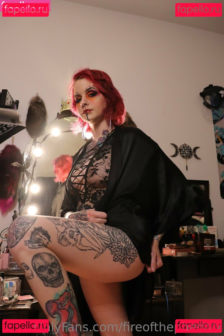 fireofthepheonix Nude Onlyfans Photo 25