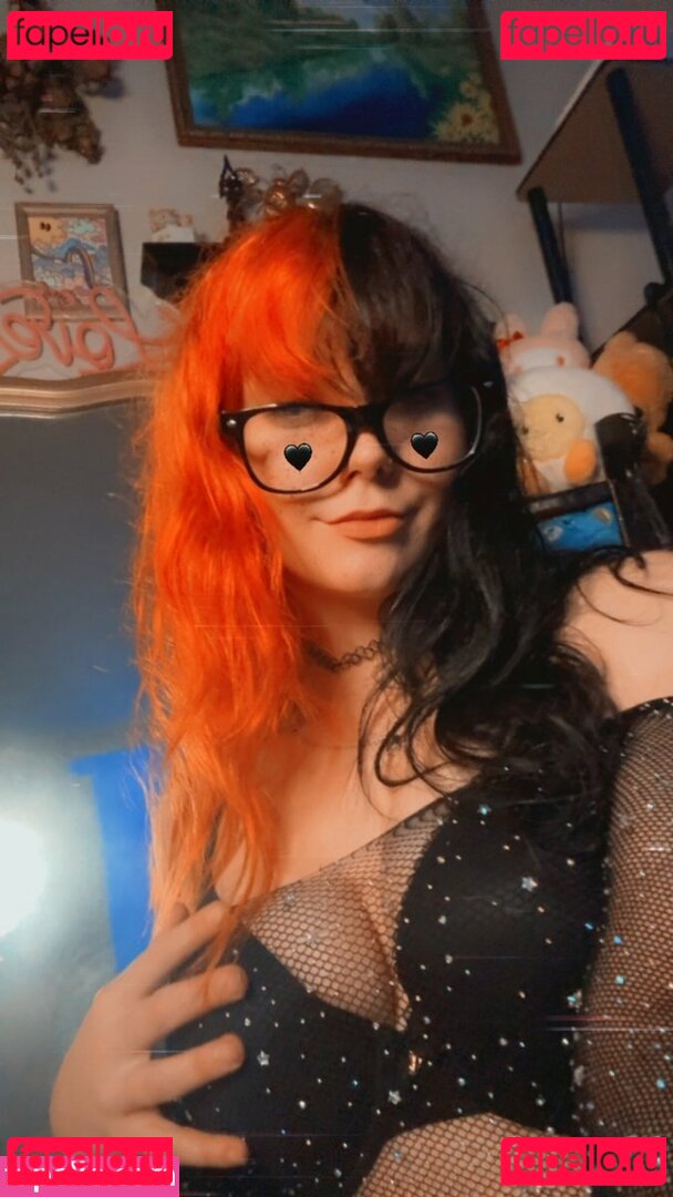 Gothfairyfiona Nude Onlyfans Photo 8
