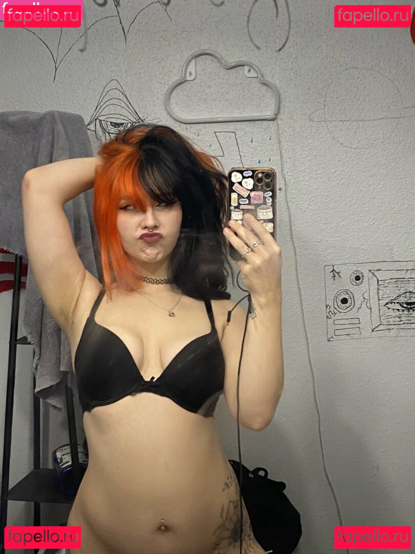 Gothfairyfiona Nude Onlyfans Photo 3