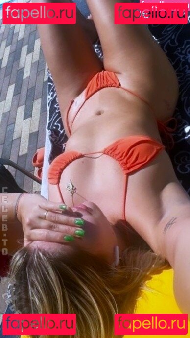 Stefanie Emig Nude Onlyfans Photo 7