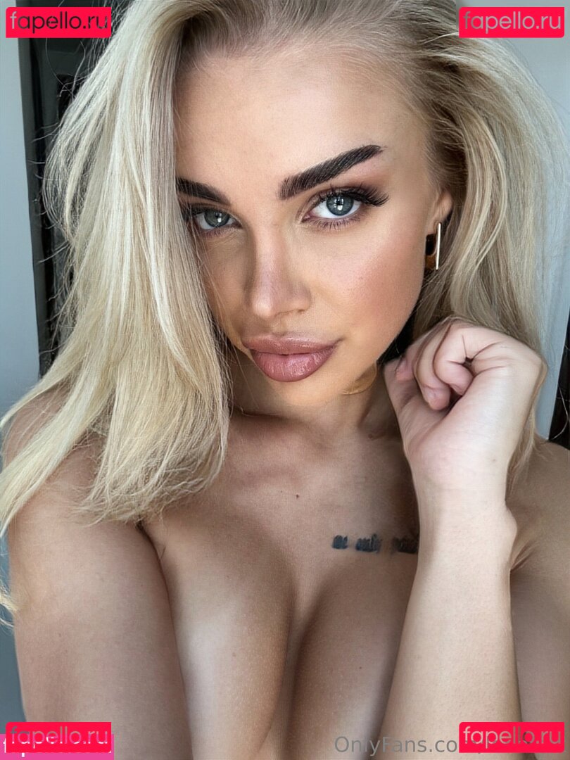 Lena Falk Nude Onlyfans Photo 17