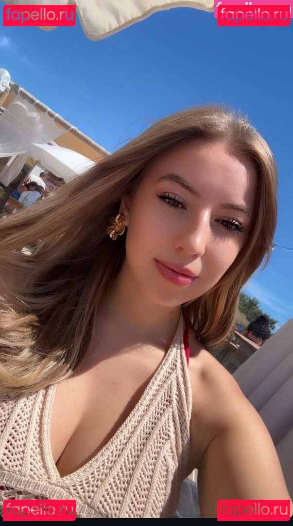 Areliann Nude Onlyfans Photo 21