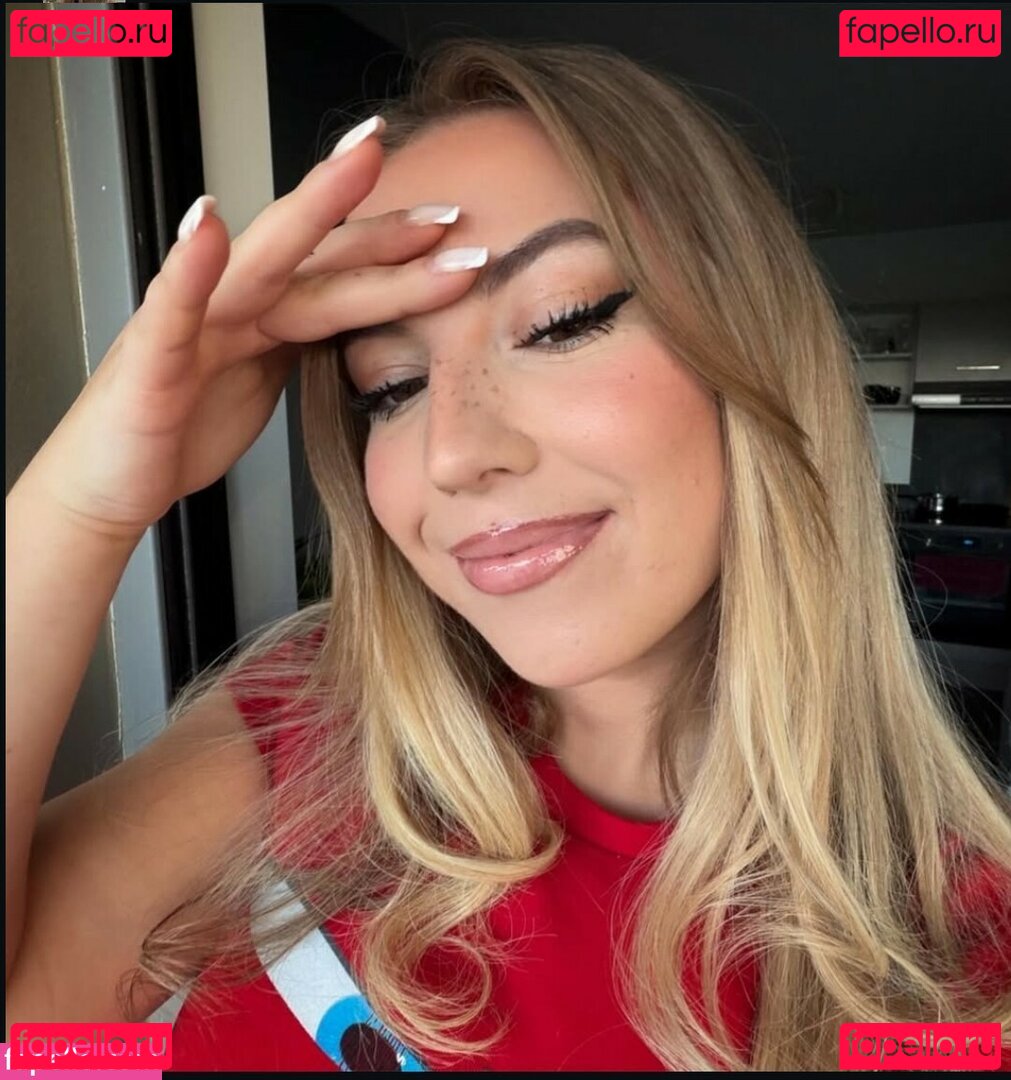 Areliann Nude Onlyfans Photo 14