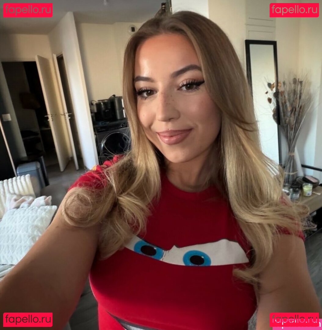 Areliann Nude Onlyfans Photo 13