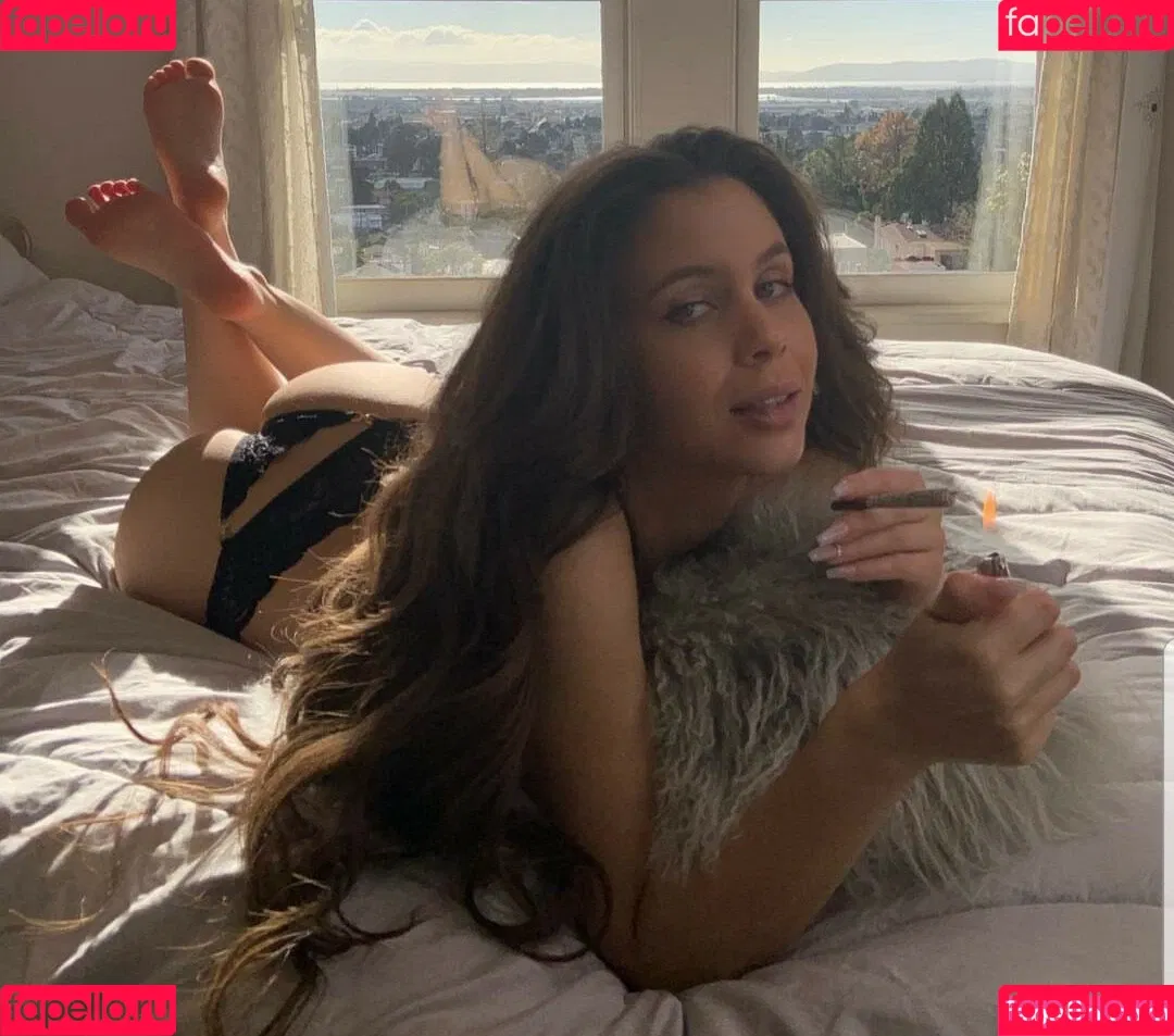 Miss Lorin Onlyfans Photo Gallery 