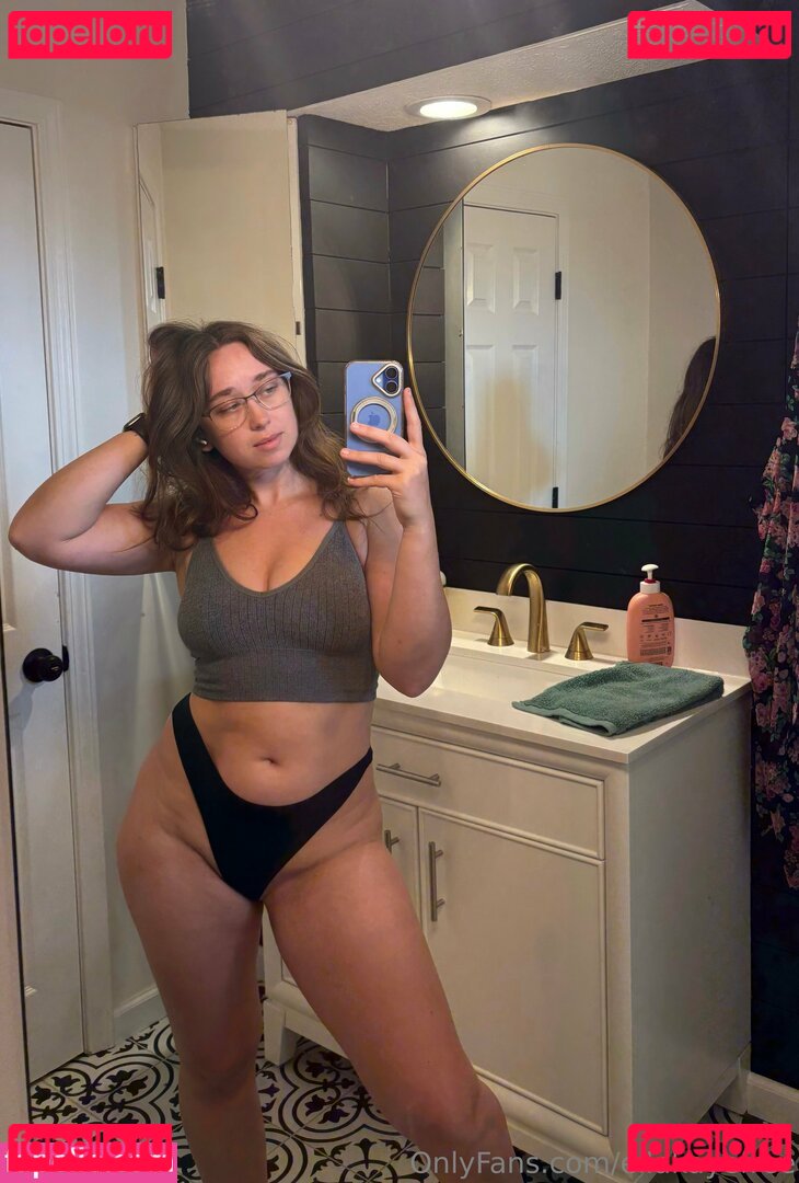 ellakayefree Nude Onlyfans Photo 17